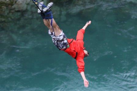 16 - AJH-KB-20150321-024-001-0009-Roving